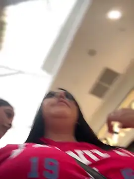 Sophie Dreamss online show from 10.17.25