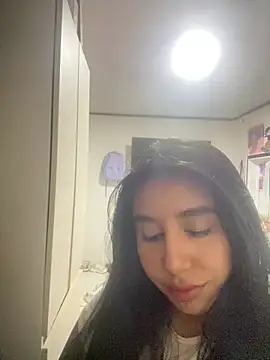 Sophie Dreamss online show from 07.05.26
