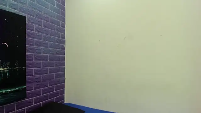 Cora 222 online show from 09.23.25