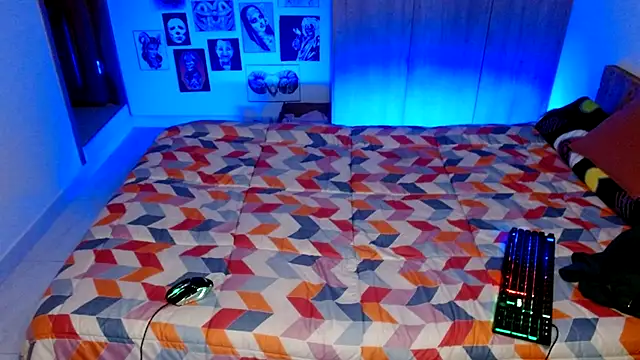 rachel rosse11 online show from 10.05.25