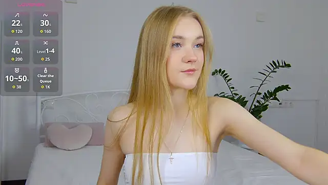 KumiKruz online show from 11.19.25