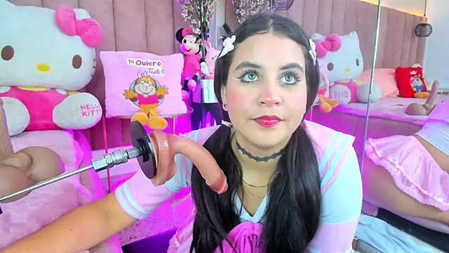 LizzyOlsen online show from 11.21.25