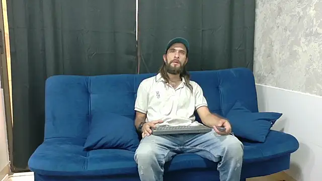 hairy mannn online show from 09.12.25