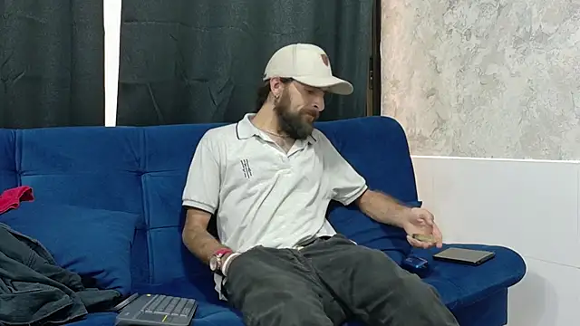 hairy mannn online show from 09.20.25