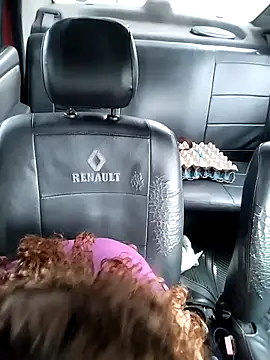 Snapshot of roxyrougee chatting on 10.01.25 roxyrougee online show from 10.01.25