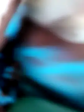 Snapshot of roxyrougee chatting on 11.24.25 roxyrougee online show from 11.24.25