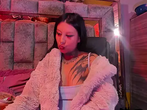 missashlyrosette online show from 12.16.25