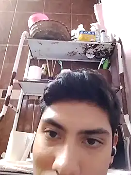 aispuro8505 online show from 09.12.25