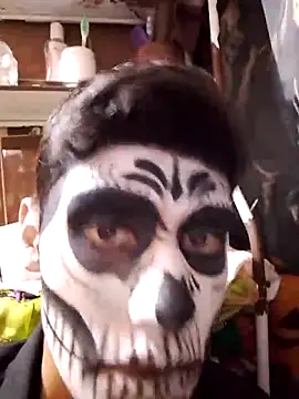 aispuro8505 online show from 11.02.25