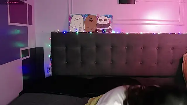 Snapshot of Aaron_Fordd chatting on 11.05.25 Aaron Fordd online show from 11.05.25