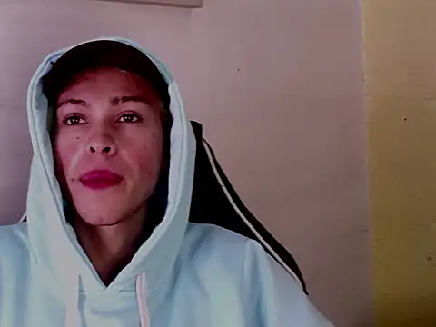 Snapshot of Aaron_Fordd chatting on 11.26.25 Aaron Fordd online show from 11.26.25