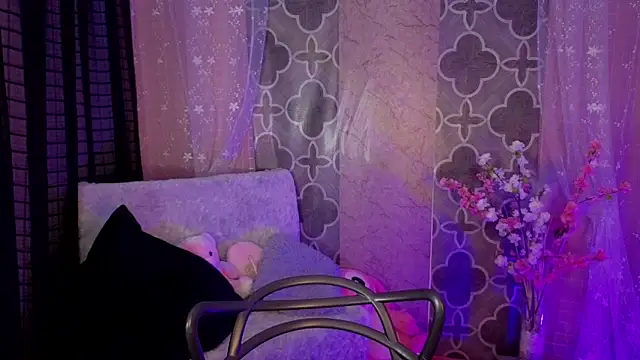 Kayleemorales online show from 03.08.26