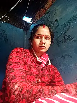 Jooli xx online show from 02.10.26