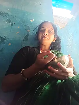 Jooli xx online show from 03.14.26