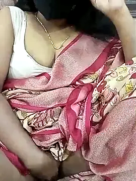 Snapshot of pinky_telugu_143 chatting on 11.15.25 pinky telugu 143 online show from 11.15.25