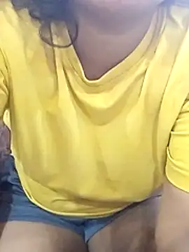 Snapshot of pinky_telugu_143 chatting on 11.16.25 pinky telugu 143 online show from 11.16.25