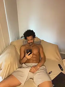 TRILLAHUNG online show from 01.13.26