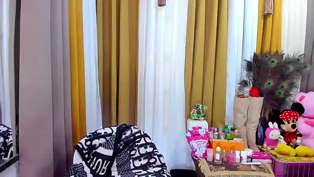 Snapshot of imallyoures69 chatting on 09.18.25 imallyoures69 online show from 09.18.25