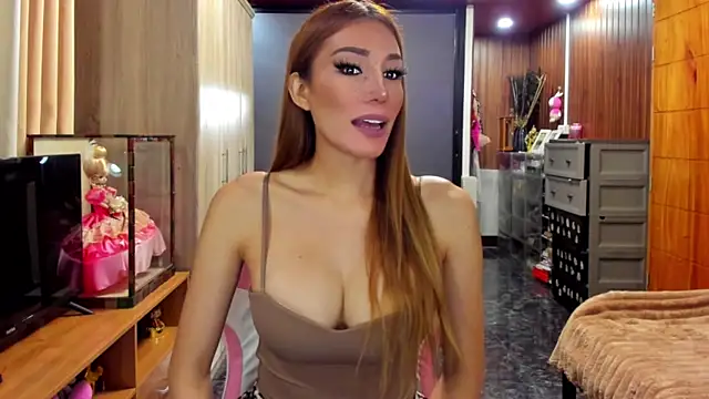 imallyoures69 online show from 06.17.26