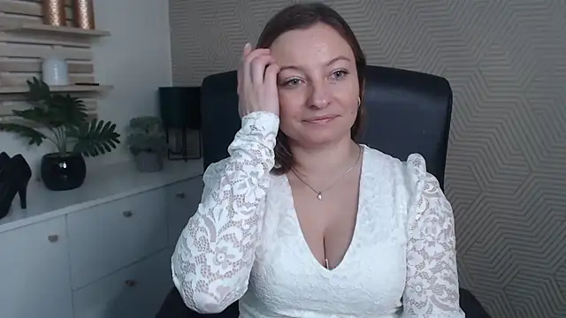 angelaSamt online show from 12.05.25