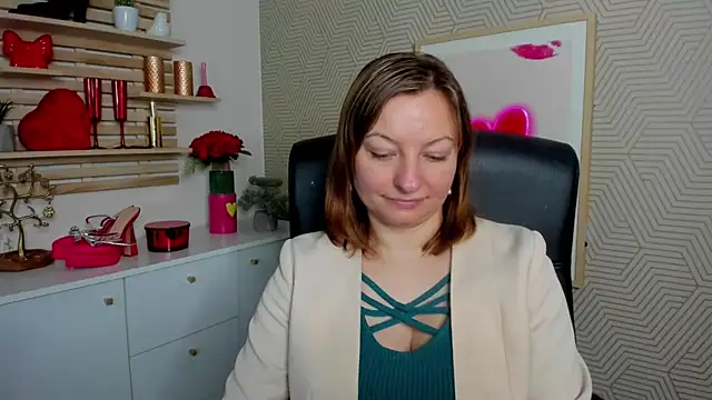 Snapshot of angelaSamt chatting on 04.09.26 angelaSamt online show from 04.09.26