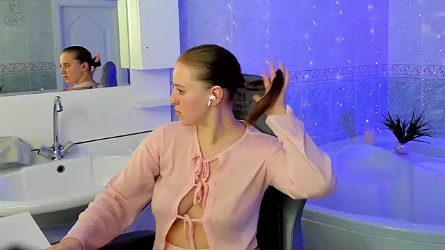 Alice Cire online show from 03.12.26