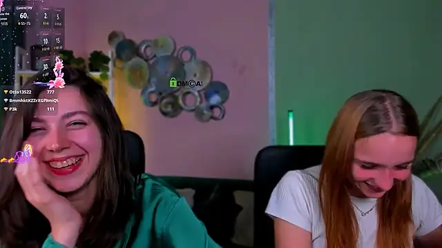 Snapshot of kitniss_dreamy chatting on 09.24.25 kitniss dreamy online show from 09.24.25