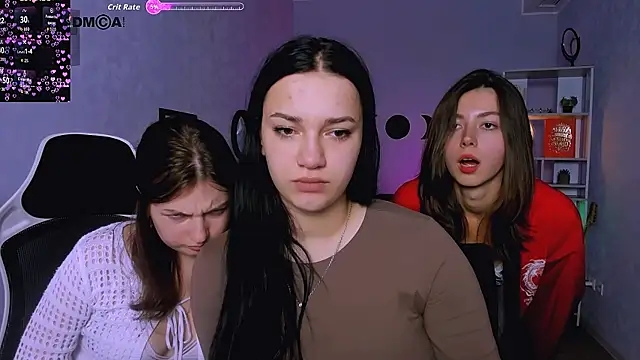 Snapshot of kitniss_dreamy chatting on 09.30.25 kitniss dreamy online show from 09.30.25