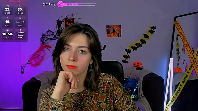 Snapshot of kitniss_dreamy chatting on 10.21.25 kitniss dreamy online show from 10.21.25