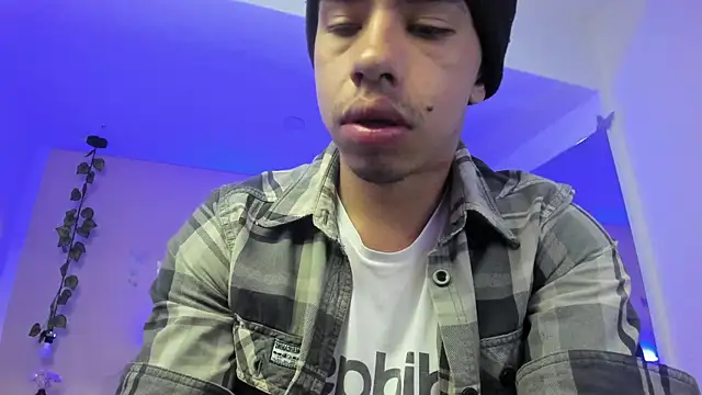 Muscle Scott online show from 12.18.25