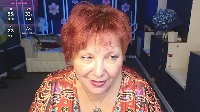 Kira Kenett online show from 11.15.25