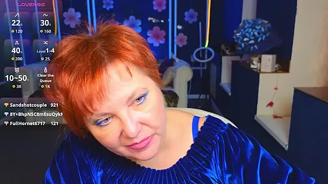 Kira Kenett online show from 12.13.25