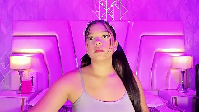 HatsaJones online show from 02.04.26