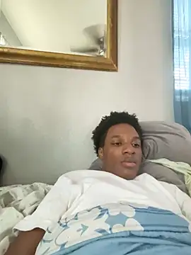 Snapshot of dmmeformerch chatting on 03.05.26 dmmeformerch online show from 03.05.26