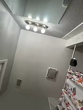 Snapshot of dmmeformerch chatting on 03.11.26 dmmeformerch online show from 03.11.26