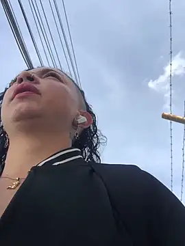 Paris 11 online show from 09.16.25