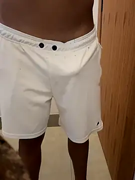 Snapshot of oconnnel chatting on 09.23.25 oconnnel online show from 09.23.25