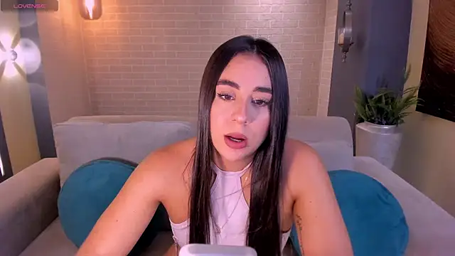 SussyBellX online show from 09.20.25