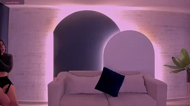 SussyBellX online show from 03.12.26