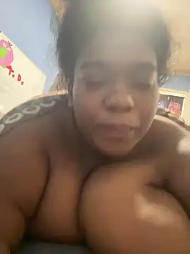 Snapshot of bunbun420247 chatting on 09.29.25 bunbun420247 online show from 09.29.25