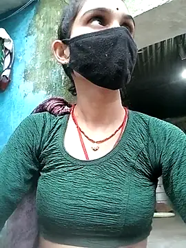 Snapshot of Nishaa_ji chatting on 09.21.25 Nishaa ji online show from 09.21.25