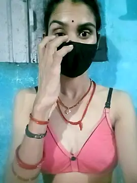 Snapshot of Nishaa_ji chatting on 09.28.25 Nishaa ji online show from 09.28.25