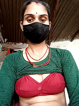 Snapshot of Nishaa_ji chatting on 11.14.25 Nishaa ji online show from 11.14.25