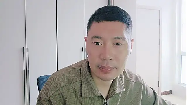 Snapshot of Buryerry-B chatting on 09.19.25 Buryerry-B online show from 09.19.25