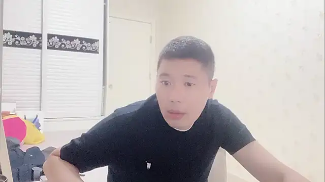 Snapshot of Buryerry-B chatting on 09.25.25 Buryerry-B online show from 09.25.25