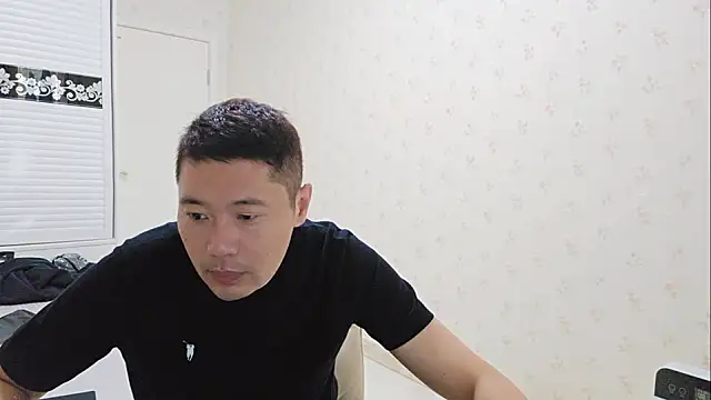 Snapshot of Buryerry-B chatting on 09.26.25 Buryerry-B online show from 09.26.25