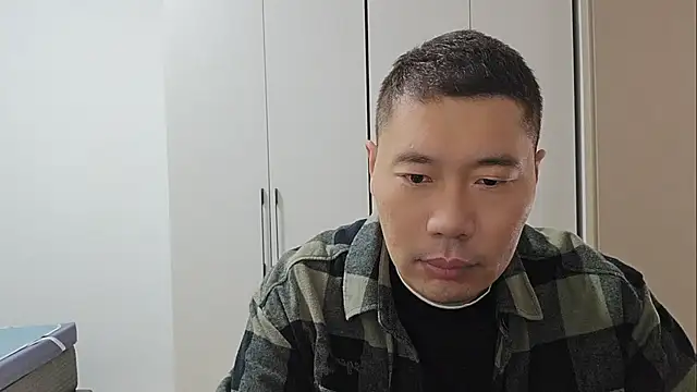 Snapshot of Buryerry-B chatting on 10.02.25 Buryerry-B online show from 10.02.25