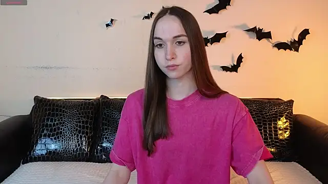 Angeel Kate online show from 11.20.25