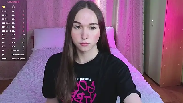 Snapshot of Angeel_Kate chatting on 07.19.26 Angeel Kate online show from 07.19.26