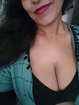 Deepa Sharma143 online show from 07.02.26